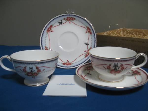 ノリタケ　魔女の宅急便　碗皿ペア　角野栄子　未使用品　②