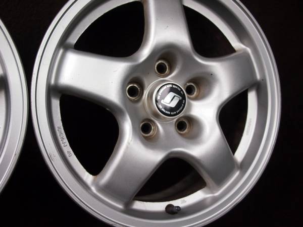 スカイライン/R32 純正アルミホイール 16インチ NISSAN 日産 R32 
