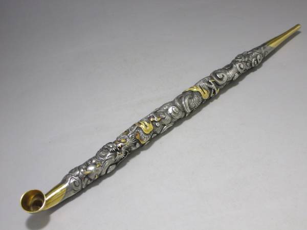 煙管 キセル 浮彫雲龍図 象嵌 全長(約)26.5cm 重さ(約)89.4g 喫煙具