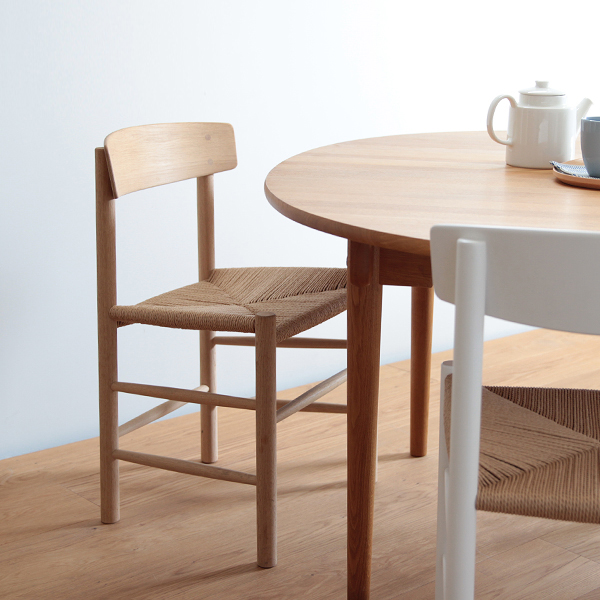 フレデリシア- デンマーク／J39シェーカーチェア／オーク材