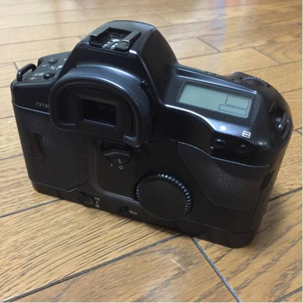 1円～ CANON EOS-1n ボディ フィルム一眼レフカメラ 現状_2