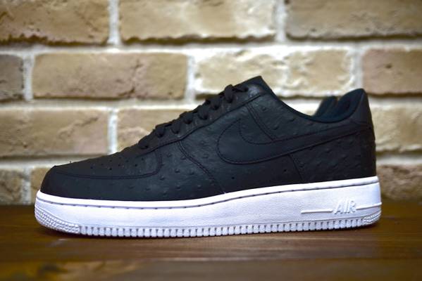 NIKE ナイキ エアフォース 1 '07 LV8 オーストリッチ 黒 US9