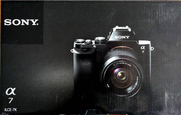 ☆新品未使用☆SONY α7 ズームレンズキット[ILCE7K]送料無料