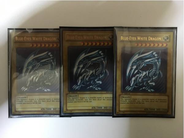 遊戯王 アジア版 1st 青眼の白龍 ウルトラ3枚セット 英語
