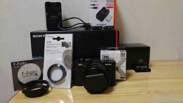 〔中古・極美品〕SONY Cyber-shot サイバーショット DSC - RX1R＋付属品多数