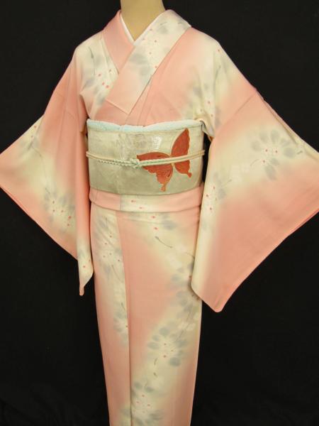 ◇衣紋屋◇ 4828 ちりめん小紋着物 花文様 正絹 ピンク *****