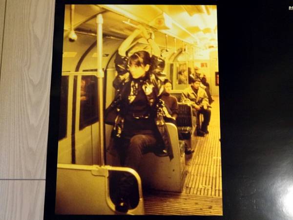 レア ZARD 坂井泉水 告知ポスター この涙星になれ