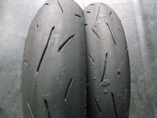 ダンロップ　α-13SP H F110/R150 前後セット 250クラスに 250ccクラス中古前後セット!DL◎α13 H. F110. R140. ZX446 ,□ 【公式