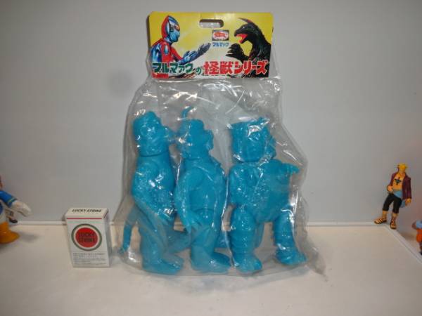 ウルトラマン 怪獣 らくがきシリーズ ソフビ ブルマァク
