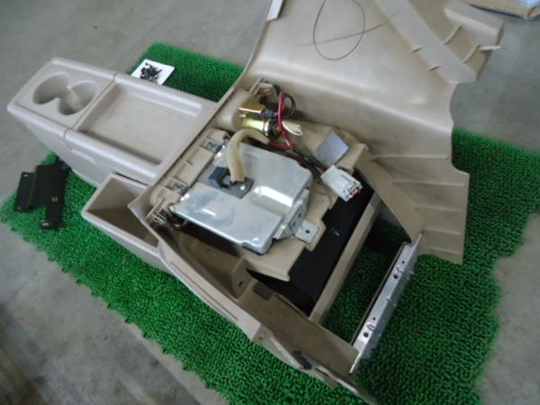 オデッセイ RB3&frasl;4 隙間収納 サイド収納ボックス 車載 コンソール オデッセイ RA3/4 後期 純正センターコンソールボックス (3BM4113コ