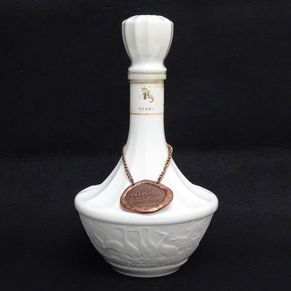 1円～ 古酒 NIKKA 鶴 白 陶器ボトル ウィスキー 750ml ニッカ 未開栓