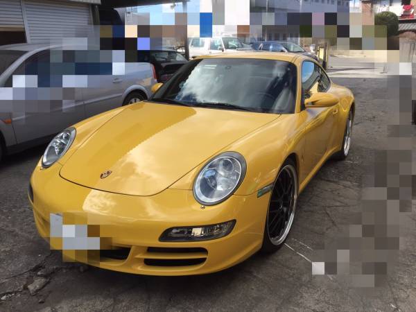 ポルシェ911・997カレラ4Sスピードイエロー