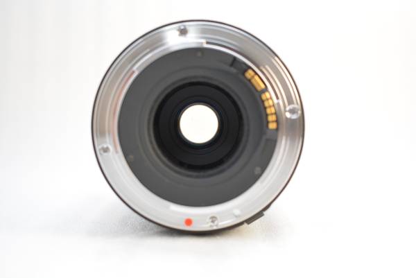 SIGMA ZOOM 18-200 f/3.5-6.3 DC_3