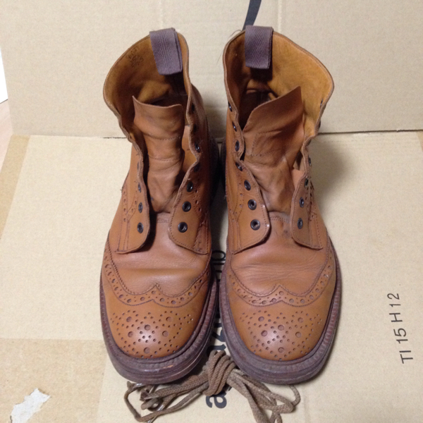 中古品。使用感ありです。