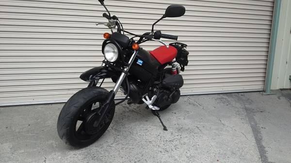 Rさん専用商品 旧車バイクこう見えてスクーターなんです「スズキ・ストリート Magic