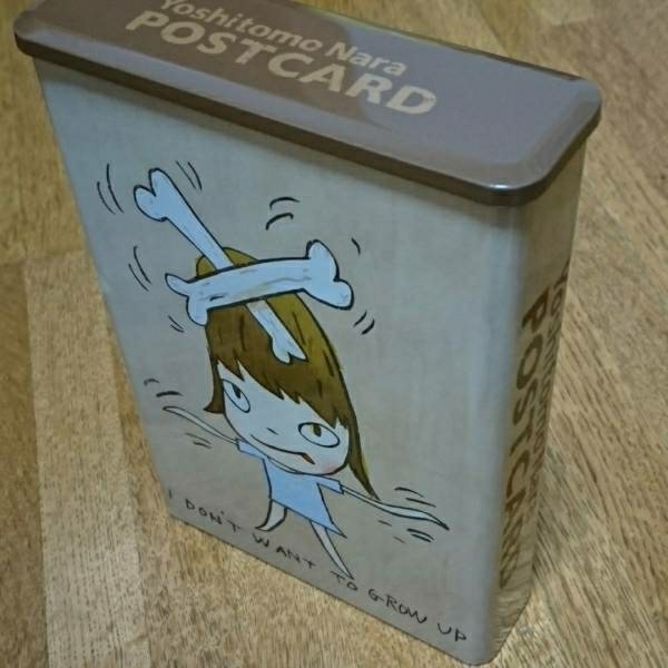 新品未開封 奈良美智 ポストカード Print Works 缶ケースセット 奈良美智『PRINT WORKS 缶ケース入りポストカードセット