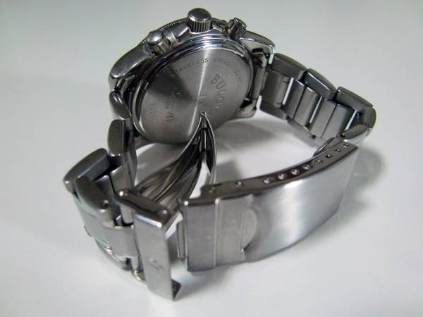 BULOVA supersonic　クロノグラフ クォーツ　2/1電池交換