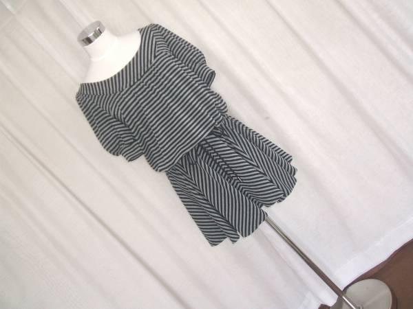 バーバリーブルーレーベル★パフスリーブが可愛いグレー×黒ボーダーストレッチワンピース 美品 Burberry Blue Label