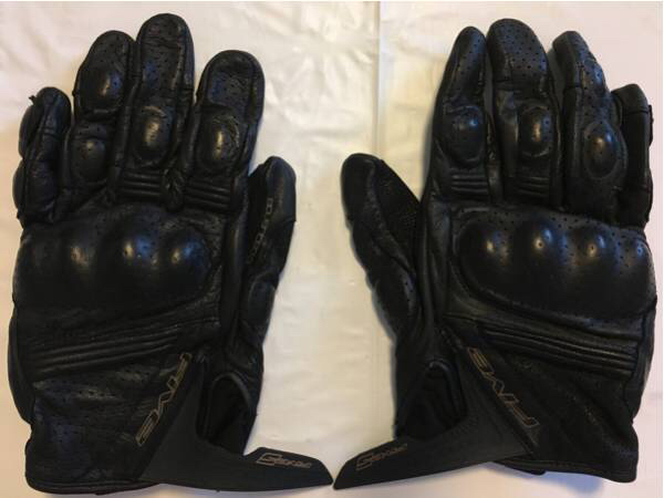 ライディンググローブ ファイブスポーツシティ ブラック サイズＭ (送料込)