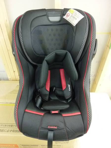ヤマダウェブコム コンビ チャイルドシート combi(コンビ 