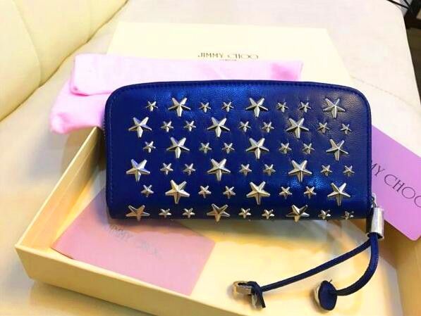 ◆◆美品ジミーチュウJIMMY CHOO スタッズ ラウンドファスナー長財布・17-A