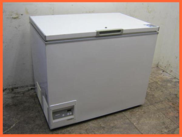サンヨー SCR-D350N - SCR-R551N│厨房家 冷凍庫 scrの通販 17C0105Z