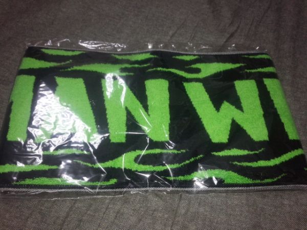 MAN WITH A MISSION ハンズアップマフラータオル マンウィズ　新品・未開封　送料無料