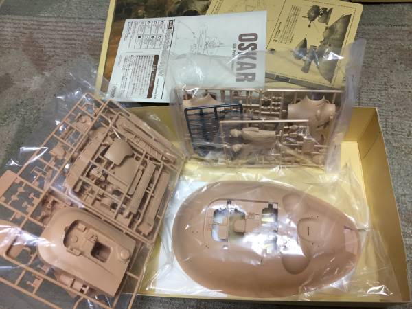 ウェーブ 1/20 OSKAR オスカル WAVE マシーネンクリーガー SF3D MA.K 