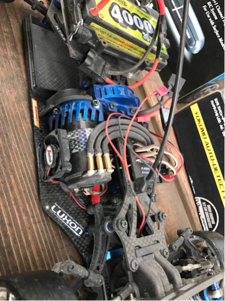 ヨコモ ラジドリ フルセット 充電器 バッテリー付き 中古_2