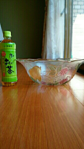 中古　フルーツ柄　ガラス大鉢_1