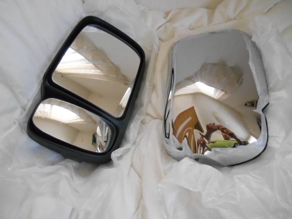 ★送料 安い ★日野 デュトロ！純正 XZU，BU，RZU，XKU，BZU，TRU系★サイドミラー ★メッキ★新品