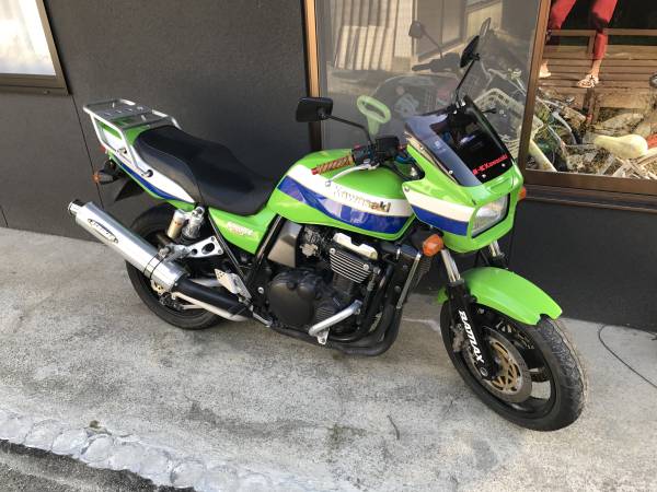 GPZ900R！ フレーム補強済み 6速1100エンジン公認！ 大人しめの