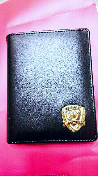 人気定番，正規品 警察専売 警視庁エンブレム/本革二折財布/小銭入れ付/(警察グッズ)｜売買されたオークション情報、yahooの商品情報をアーカイブ公開 - オークファン 警察グッズ