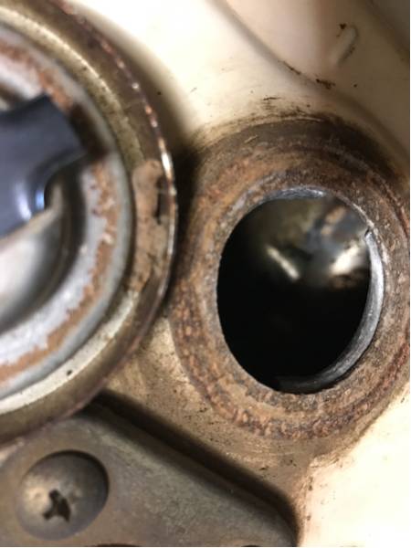 パッソーラ 2T4 燃料タンク 中古