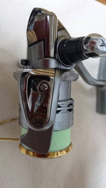 １１ツインパワー★１０００Ｓ★シマノ★美品★ライン付