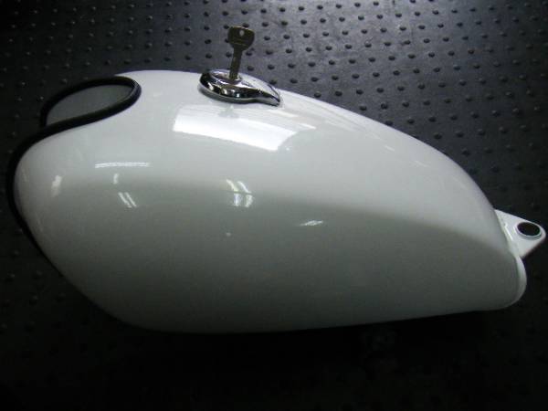 SR400 純正タンク RH01J 鍵付き！ ホンダ（HONDA） SR400 タンク 純正