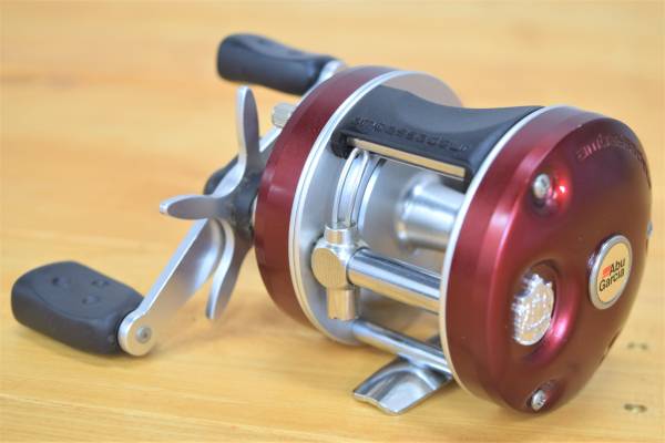 bass striking lure Jiggy Rapid Strike all The Strike King KVD Abu Garcia Best Reel Color:Plum/Chartreuse Tail