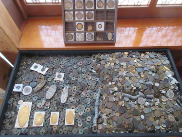 古銭　小判　コレクター品まとめて　祖父の遺品_1
