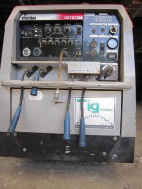 防音型デイーゼルエンジンTIG溶接機