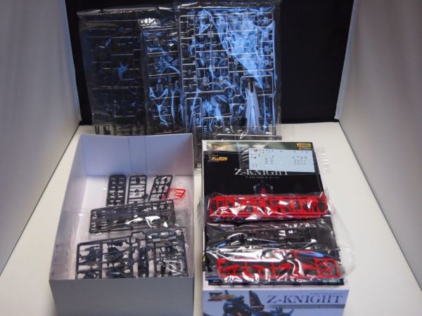 コトブキヤ 1/100 装甲巨神Zナイト Z・A03 TYPE-K Zナイト