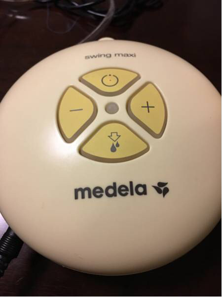 medela（メデラ）swing maxi　電動搾乳機ダブルポンプ　冷凍パック、ボトル３本付き（計5本）_3