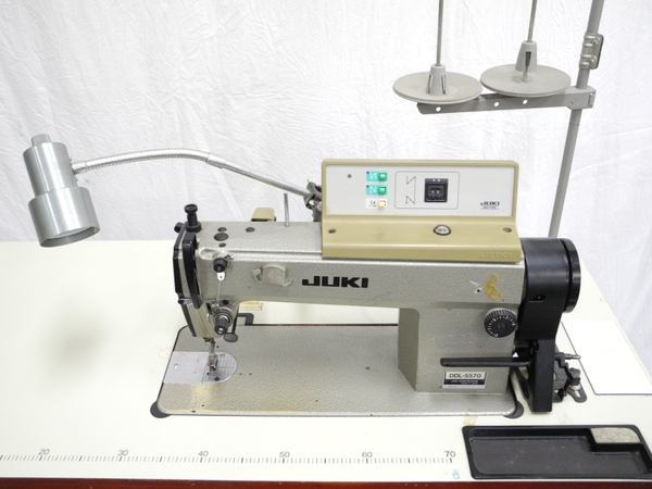 中古 JUKI 工業用平台 1本針本縫ミシン DDL-5570 直 N2531885