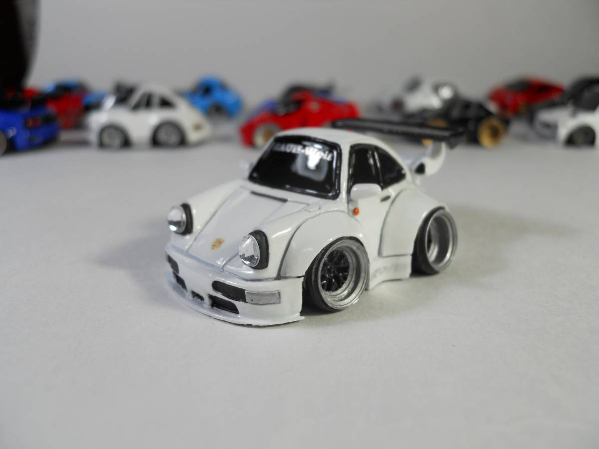 チョロq カスタム ポルシェ 964 ターボ ワイドボディ ホワイト チョロq 売買されたオークション情報 Yahooの商品情報をアーカイブ公開 オークファン Aucfan Com