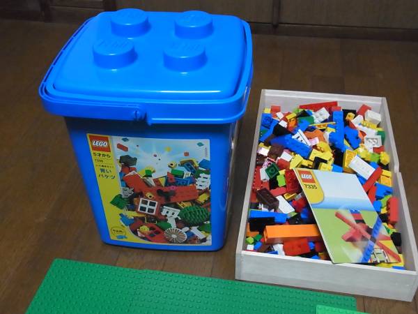 レゴ (LEGO) 基本セット 青いバケツ 7335， 基本ブロック (XL) 6177， 基礎板 緑 32×32ポッチ 626
