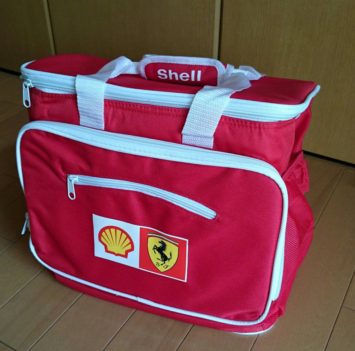 昭和シェル&フェラーリコラボ品クーラーバック新品未使用品