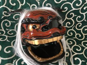 大阪販売中 (2)木彫り獅子舞【宇津 獅子頭】1尺木地堅塗り 朱漆塗り