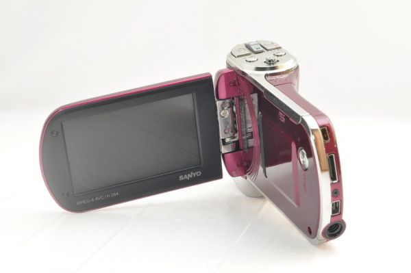 ☆極上美品☆SANYO Xacti DMX-CG110 レッド 充電器&バッテリー付き