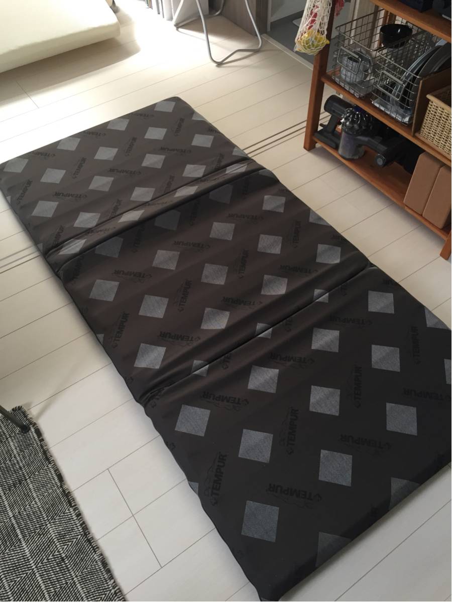 【美品】テンピュールマットレス フトンデラックス シングル 専用リネンカバー付き_2