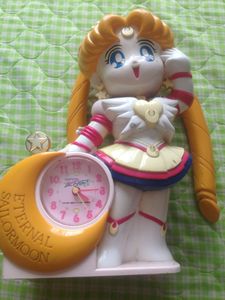 セーラームーン 目覚まし時計のYahoo!オークション(旧ヤフオク!)の相場