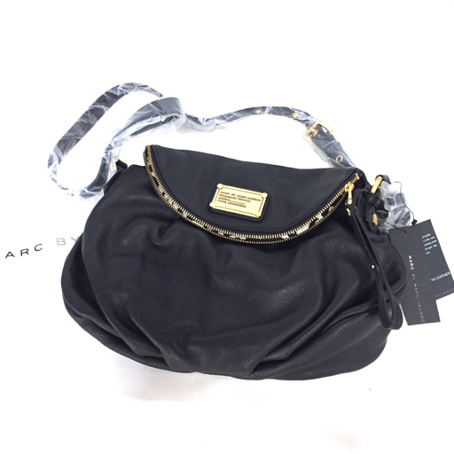美品 MARC BY MARC JACOBS マークバイマークシェイコブス ショルダーバッグ 黒系